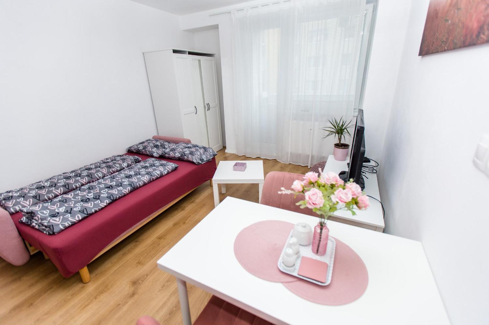 Apartment Near The Ondrej Nepela Winter Stadium Pressburg Exterior foto