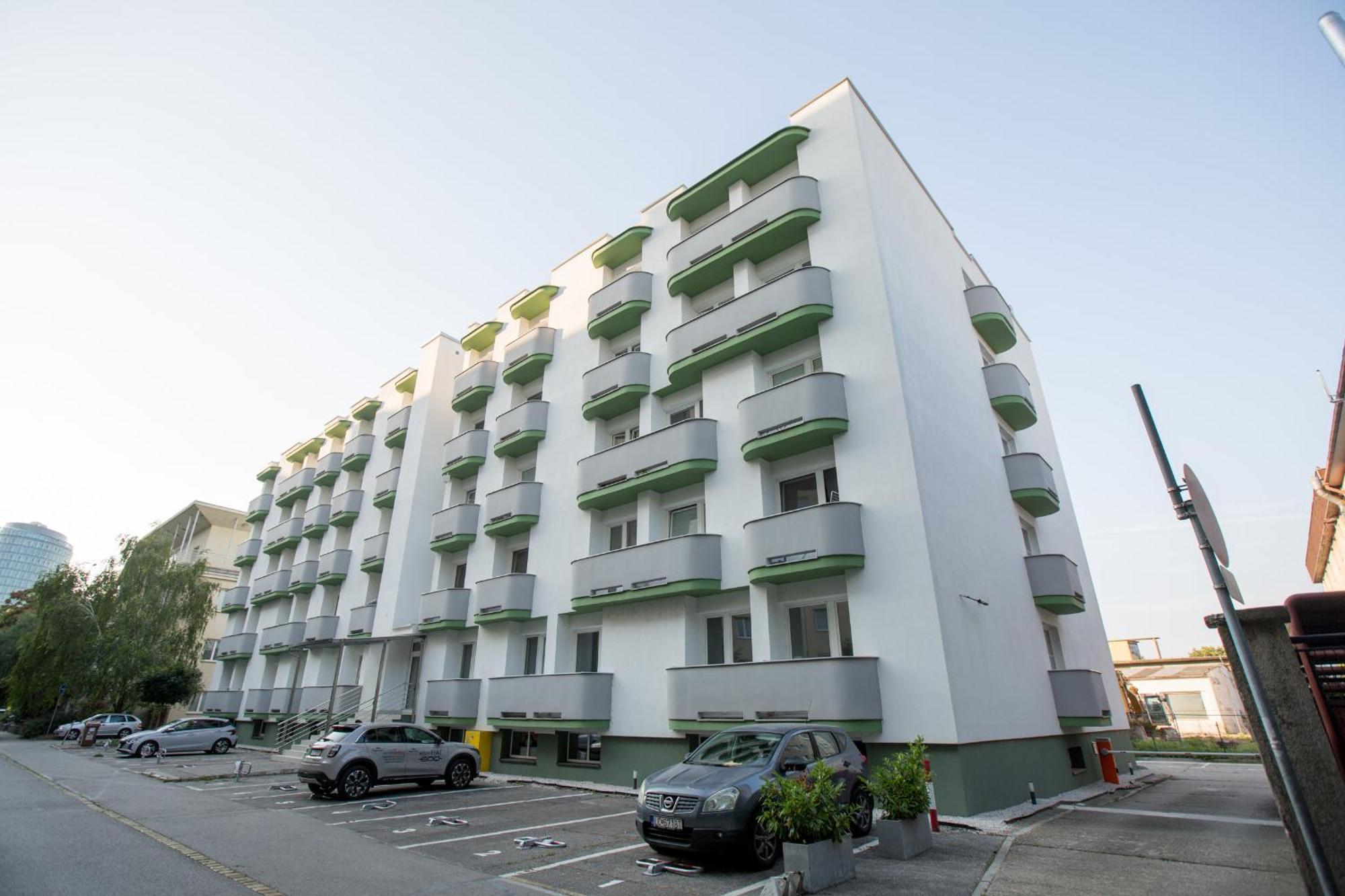 Apartment Near The Ondrej Nepela Winter Stadium Pressburg Exterior foto